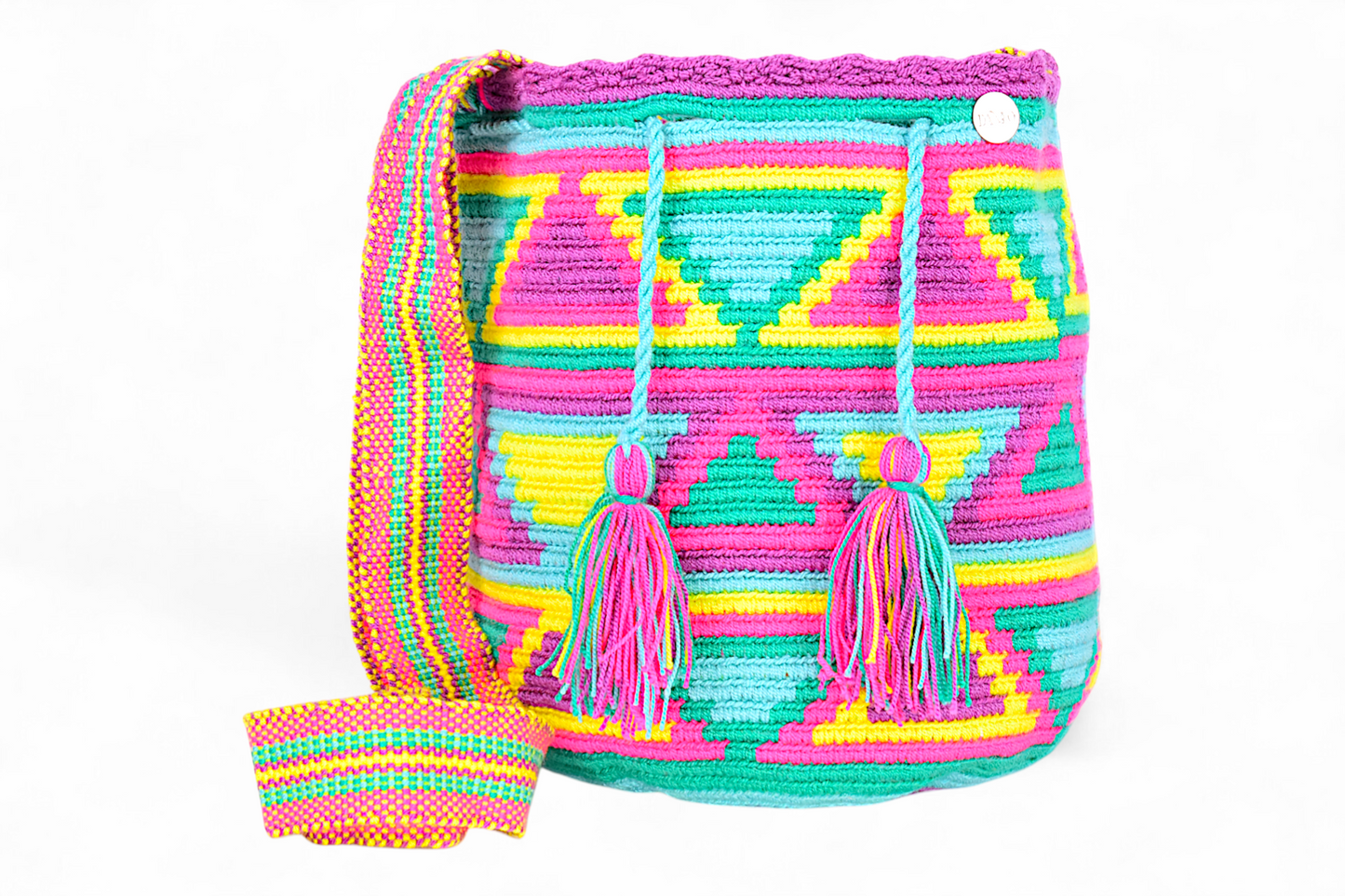 Medium Crochet with Diamond Geometric Design