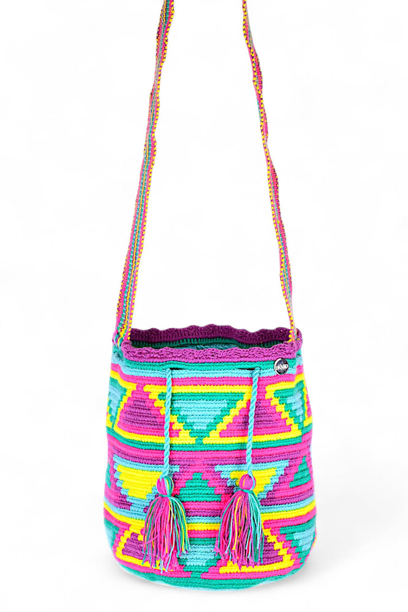 Medium Crochet with Diamond Geometric Design