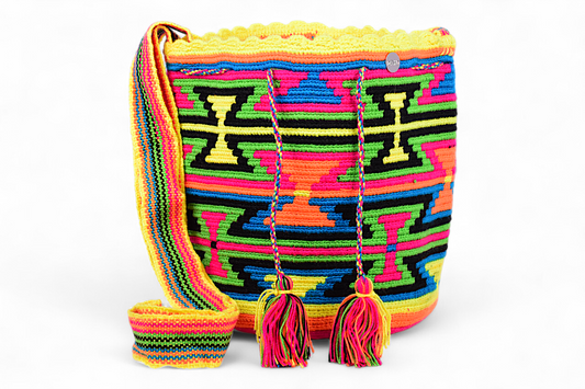 Boho Crochet Bucket Bag with a Vibrant Geometric Design