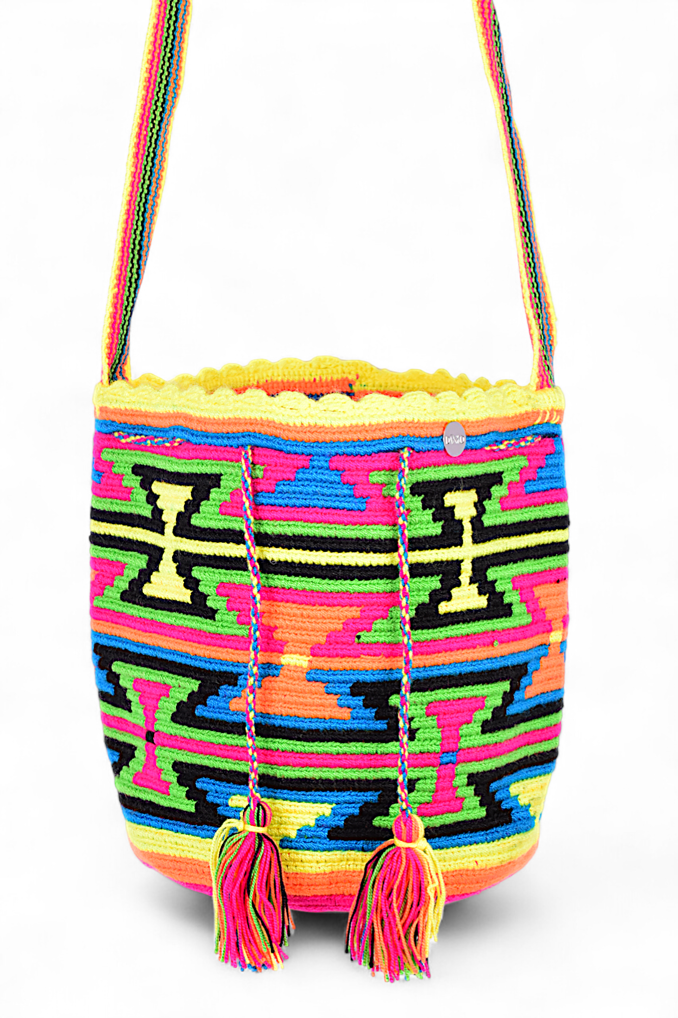 Boho Crochet Bucket Bag with a Vibrant Geometric Design