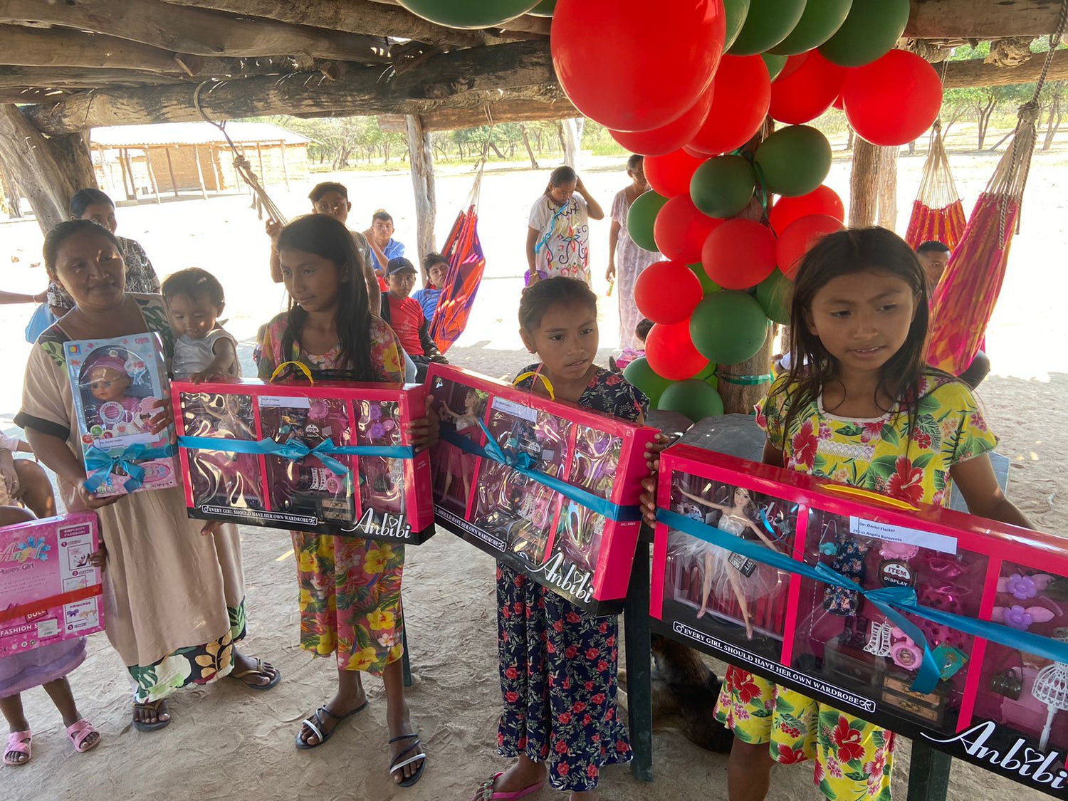 Danko Bags gifting Wayuu Children with Christmas presents