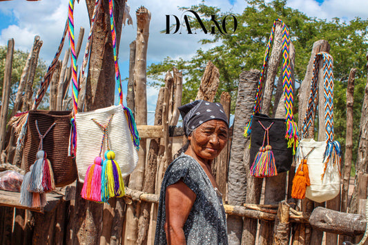 Wayuu artisan with handcrafted crochet hand bags