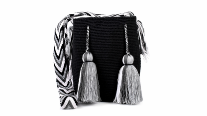 Handmade Colombian Wayuu Mochila Bag in Black and Grey