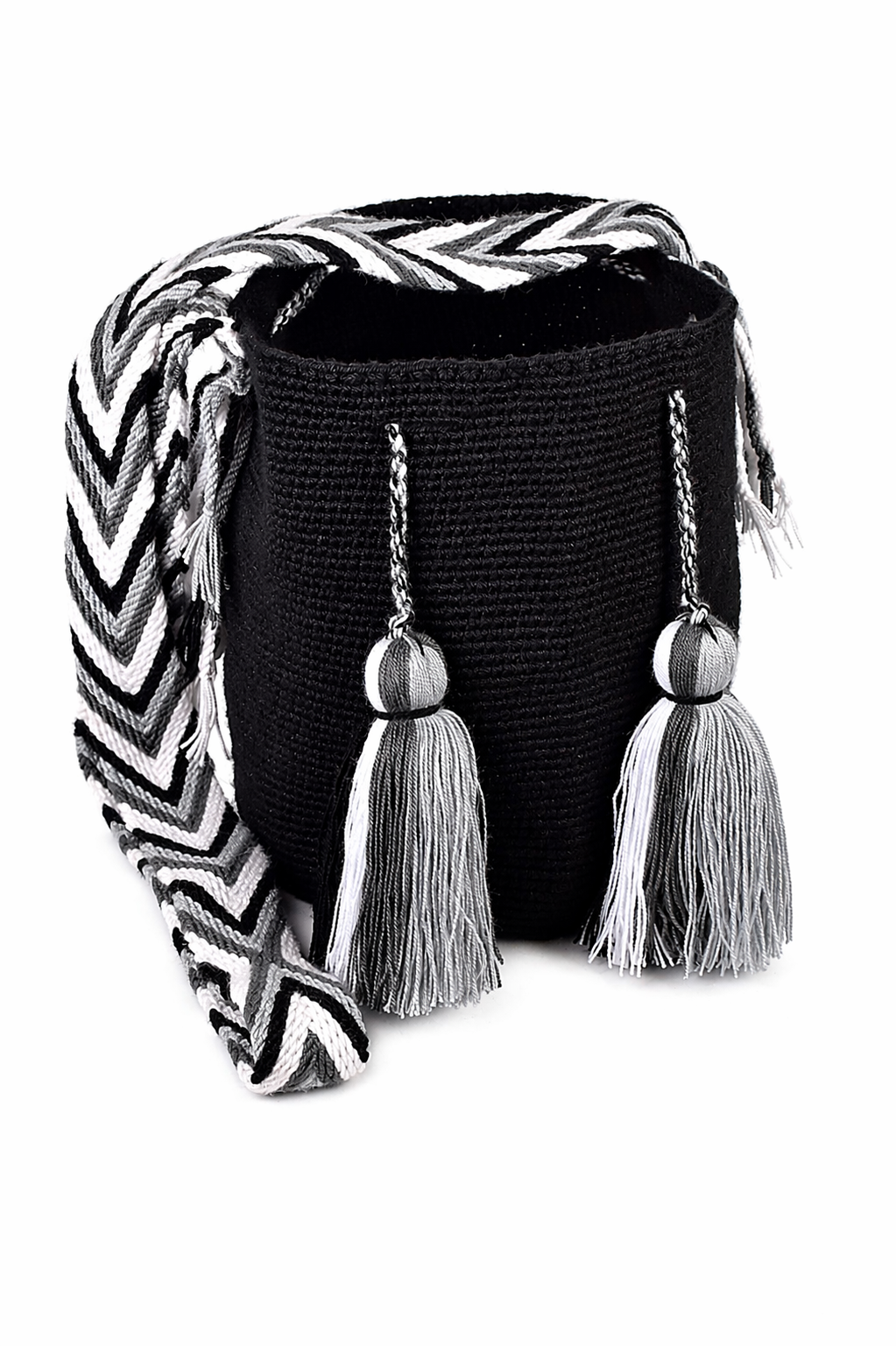 Handmade Colombian Wayuu Mochila Bag in Black and Grey