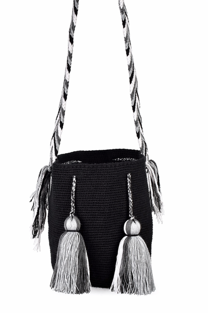 Handmade Colombian Wayuu Mochila Bag in Black and Grey