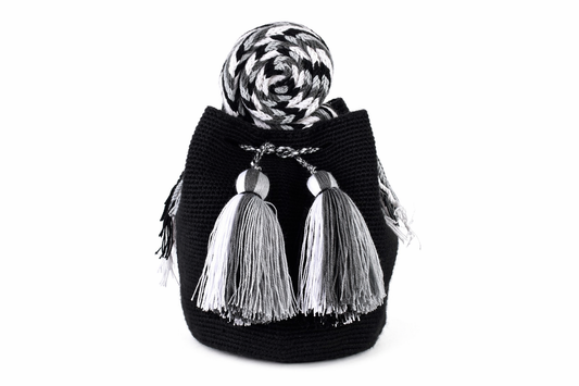 Handmade Colombian Wayuu Mochila Bag in Black and Grey