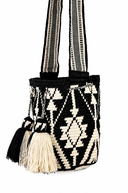 Handmade Wayuu Mochila Bag in Black and Cream Geometric Design