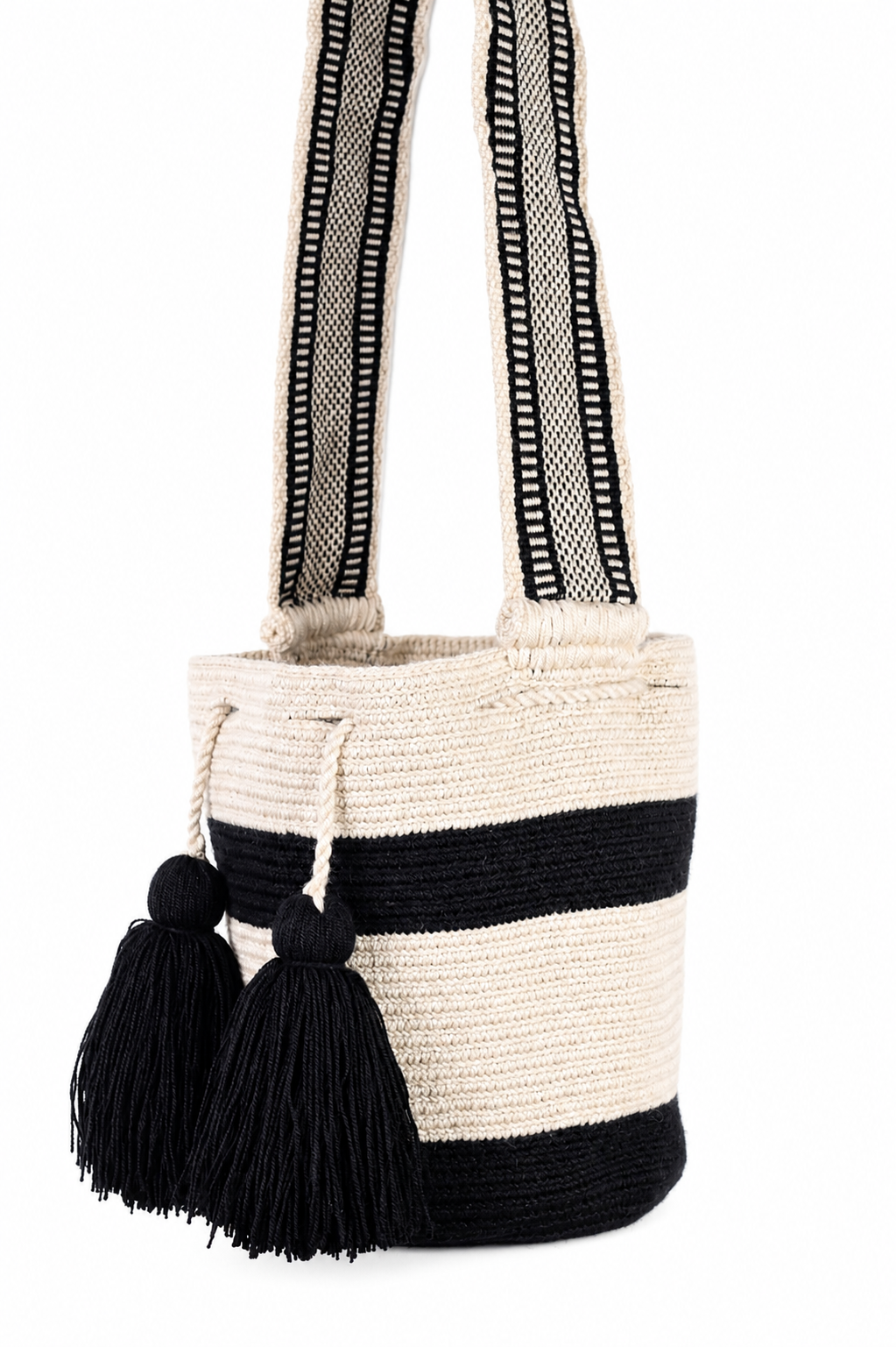 Black and Cream Handmade Wayuu Bucket Bag with Tassels