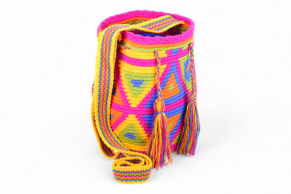 Medium Wayuu Crossbody Bag with Diamond Design
