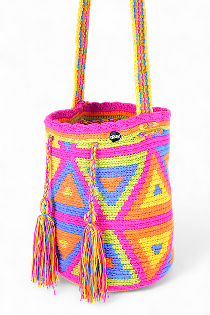 Medium Wayuu Crossbody Bag with Diamond Design
