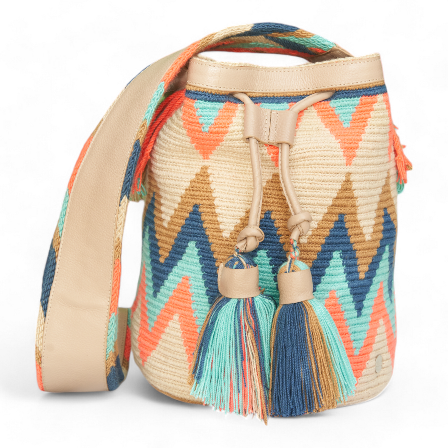 Hand Crafted Cream Leather Shoulder Bag with Zigzag Pattern